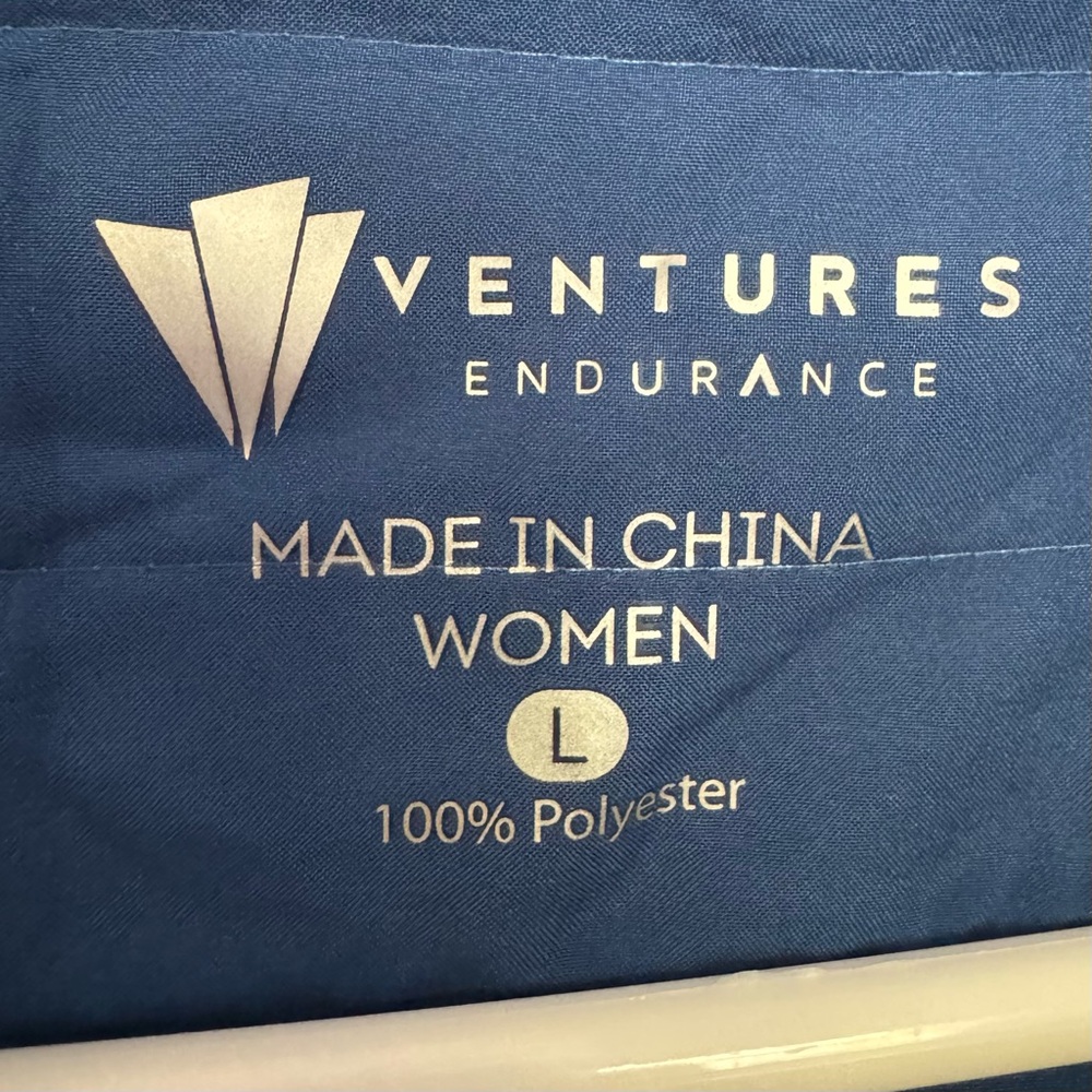 DC Wonder Woman Run Series Puffer Jacket - Ventures Endurance - Picture 7 of 10